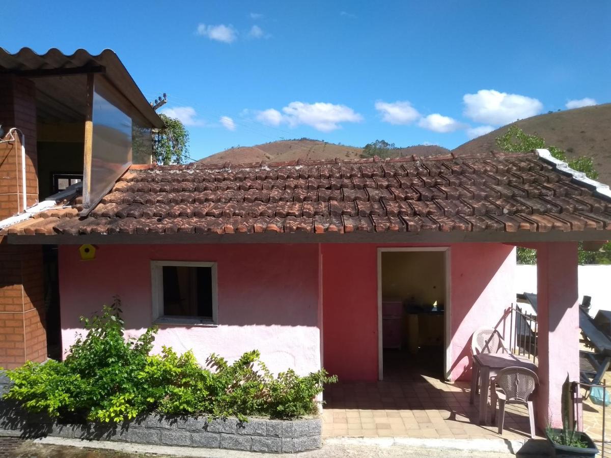 Pousada Hospedaria Santa Clara Santa Rita de Jacutinga Esterno foto